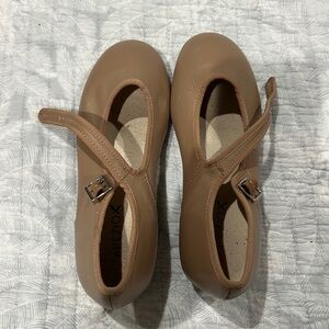 Capezio Mary Jane Tap Shoes Size 6 Tan